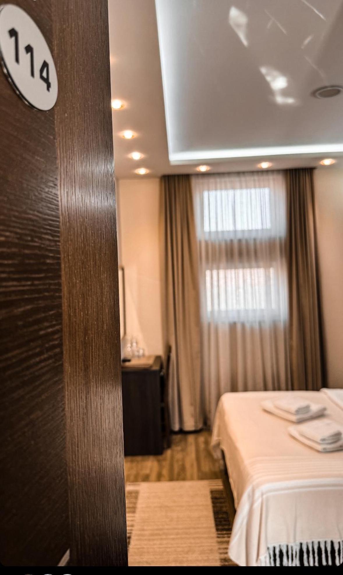 Hotel Morava - Šabac エクステリア 写真