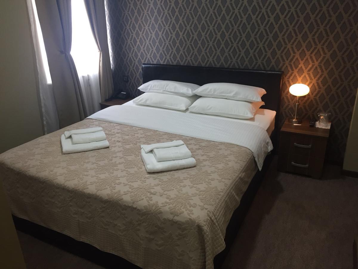 Hotel Morava - Šabac エクステリア 写真