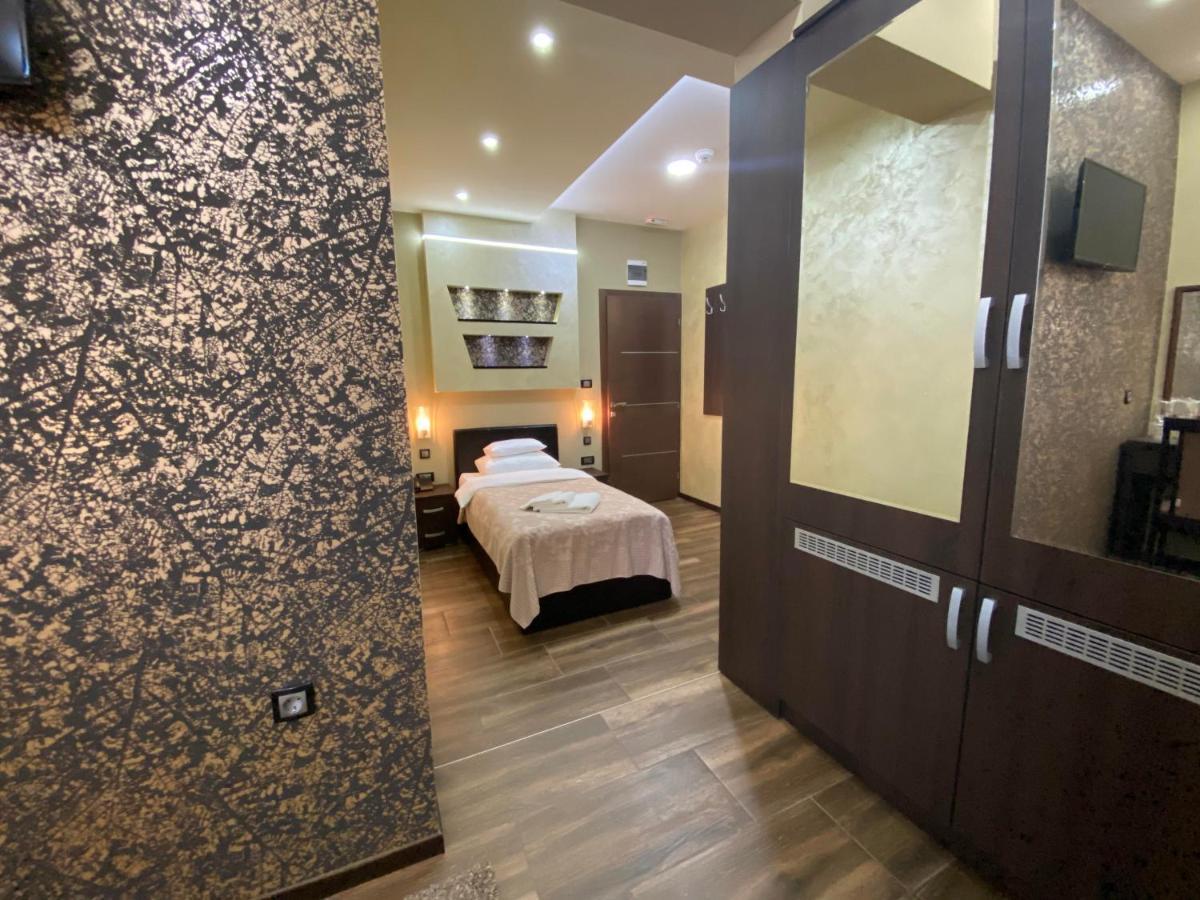 Hotel Morava - Šabac エクステリア 写真